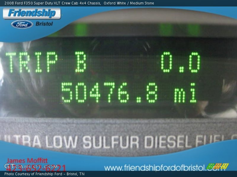 Oxford White / Medium Stone 2008 Ford F350 Super Duty XLT Crew Cab 4x4 Chassis