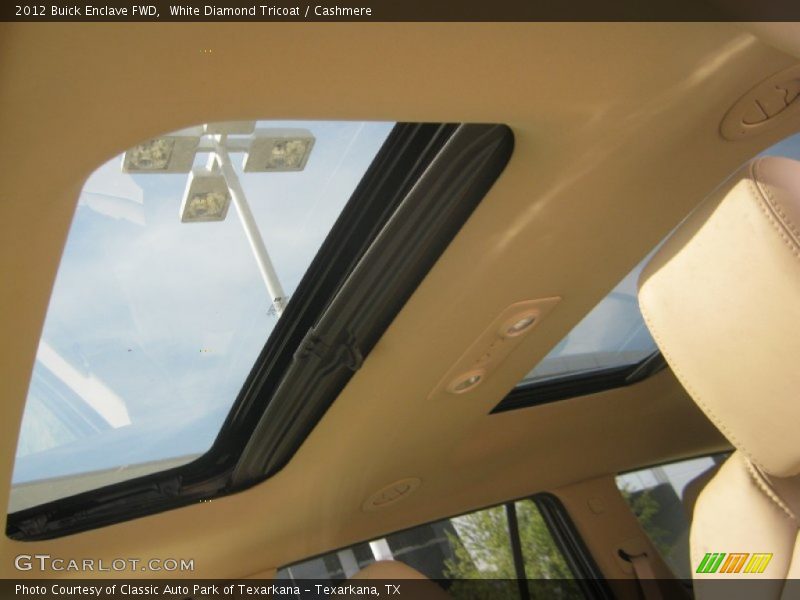 White Diamond Tricoat / Cashmere 2012 Buick Enclave FWD