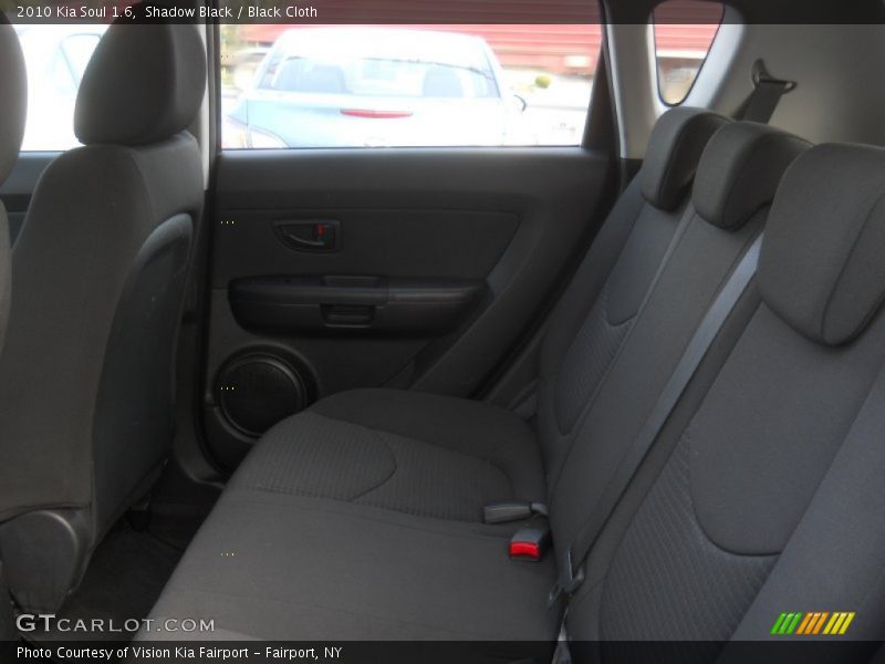 Shadow Black / Black Cloth 2010 Kia Soul 1.6