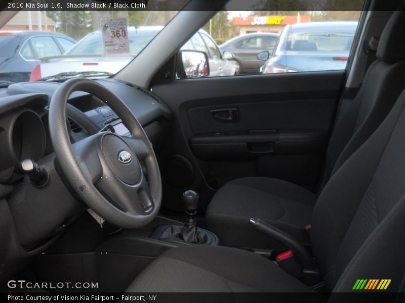 Shadow Black / Black Cloth 2010 Kia Soul 1.6