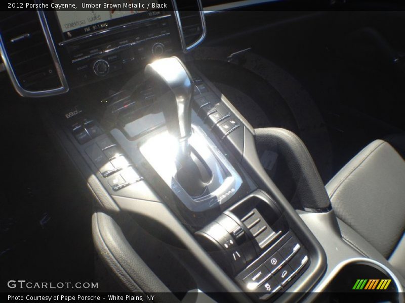 Umber Brown Metallic / Black 2012 Porsche Cayenne