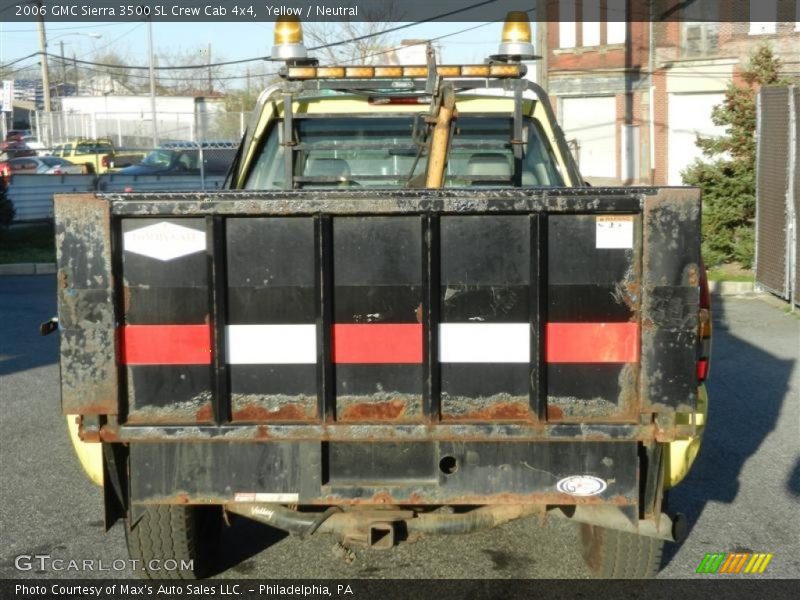Yellow / Neutral 2006 GMC Sierra 3500 SL Crew Cab 4x4