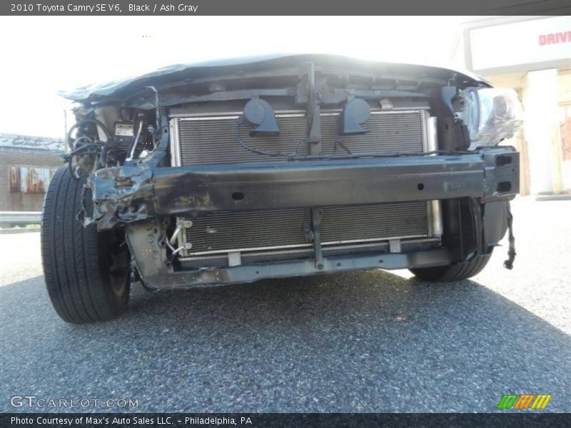 Black / Ash Gray 2010 Toyota Camry SE V6
