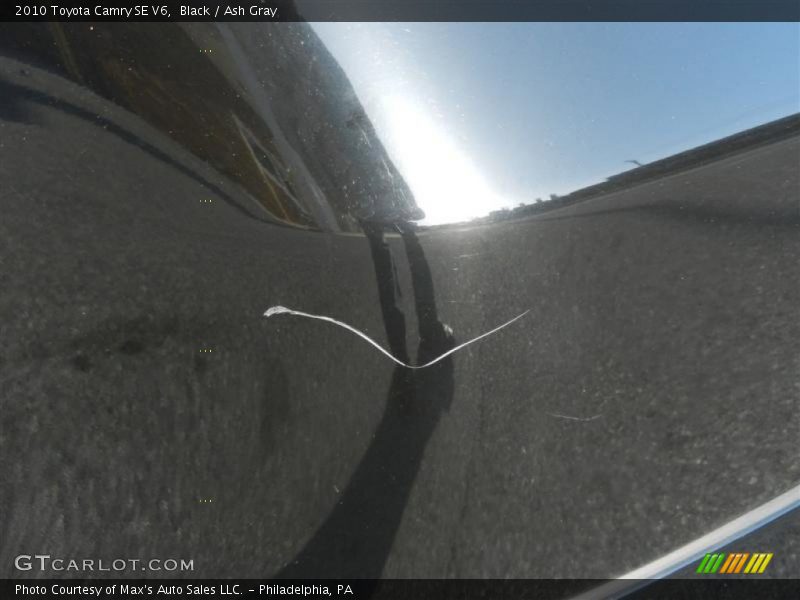 Black / Ash Gray 2010 Toyota Camry SE V6