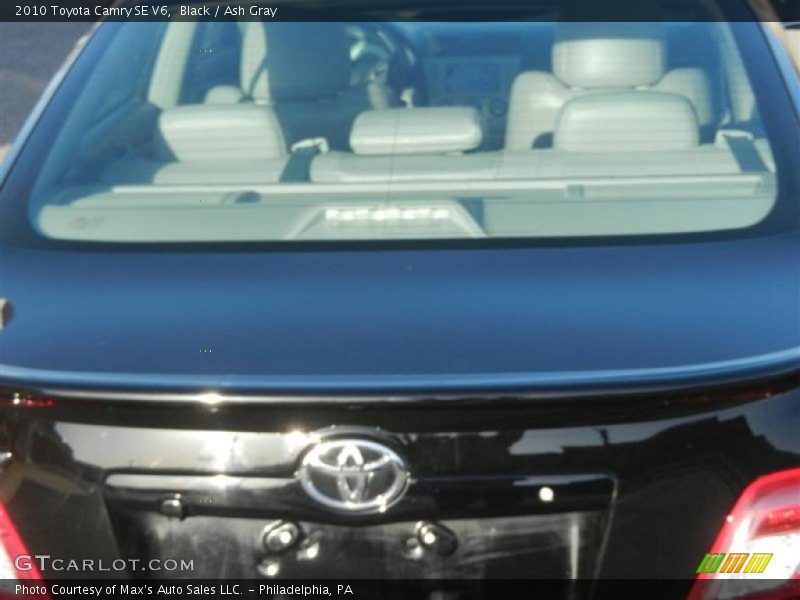 Black / Ash Gray 2010 Toyota Camry SE V6