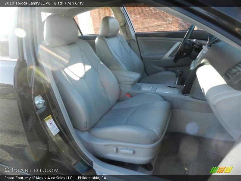 Black / Ash Gray 2010 Toyota Camry SE V6