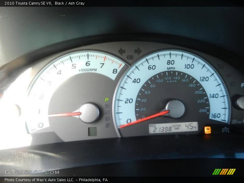 Black / Ash Gray 2010 Toyota Camry SE V6