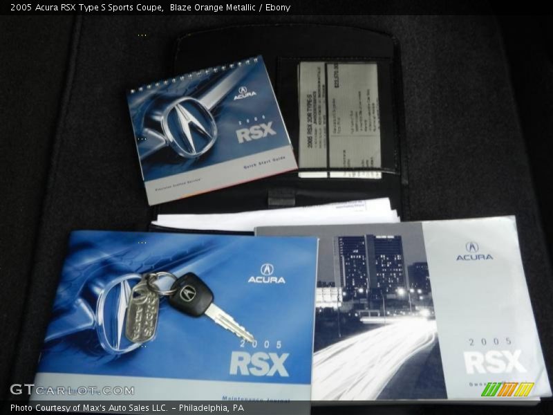 Books/Manuals of 2005 RSX Type S Sports Coupe