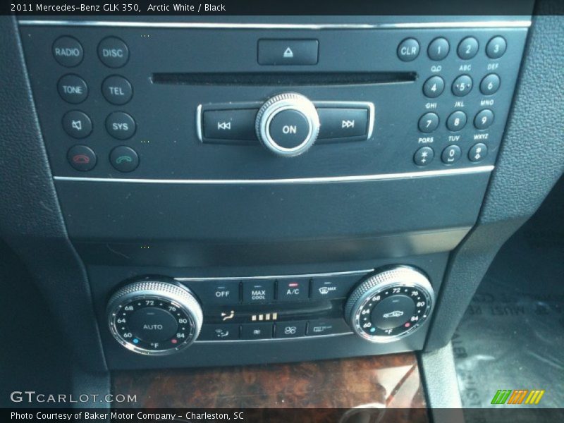 Arctic White / Black 2011 Mercedes-Benz GLK 350