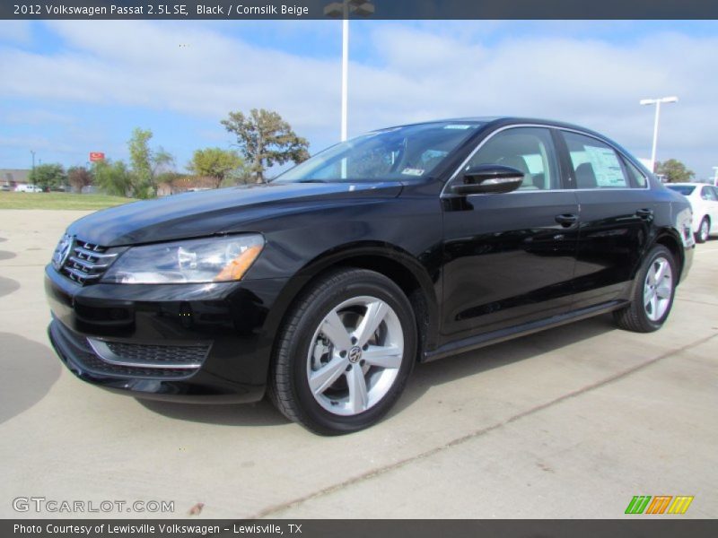 Black / Cornsilk Beige 2012 Volkswagen Passat 2.5L SE