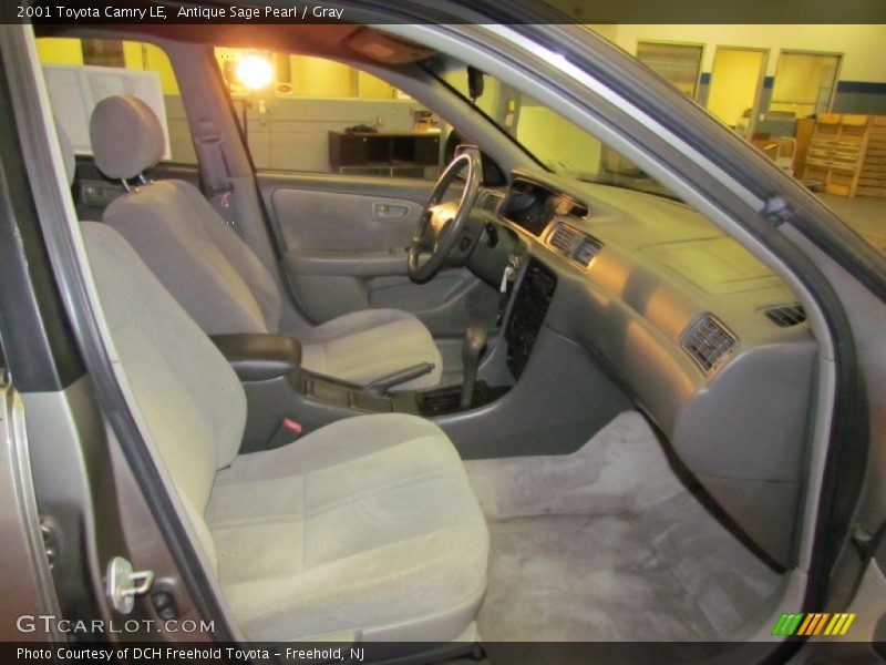 Antique Sage Pearl / Gray 2001 Toyota Camry LE