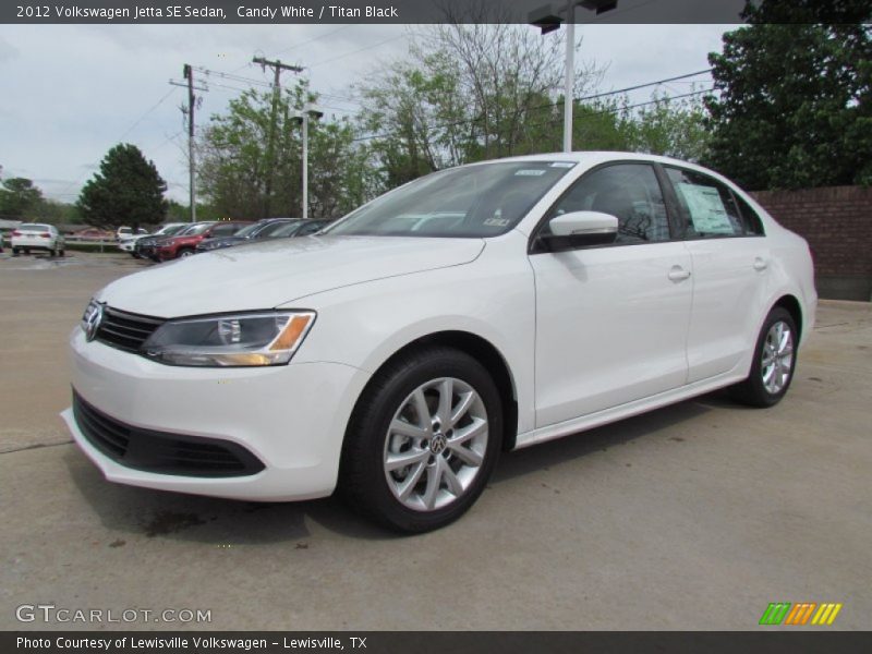Front 3/4 View of 2012 Jetta SE Sedan