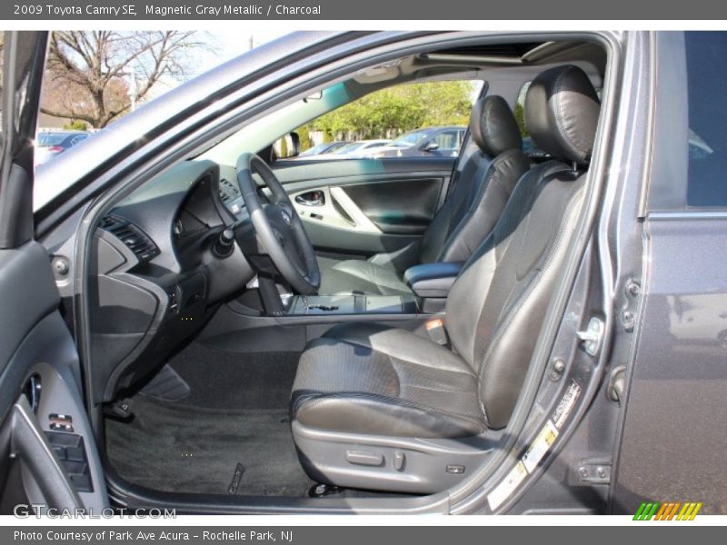 Magnetic Gray Metallic / Charcoal 2009 Toyota Camry SE