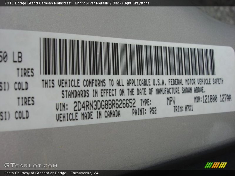 Bright Silver Metallic / Black/Light Graystone 2011 Dodge Grand Caravan Mainstreet