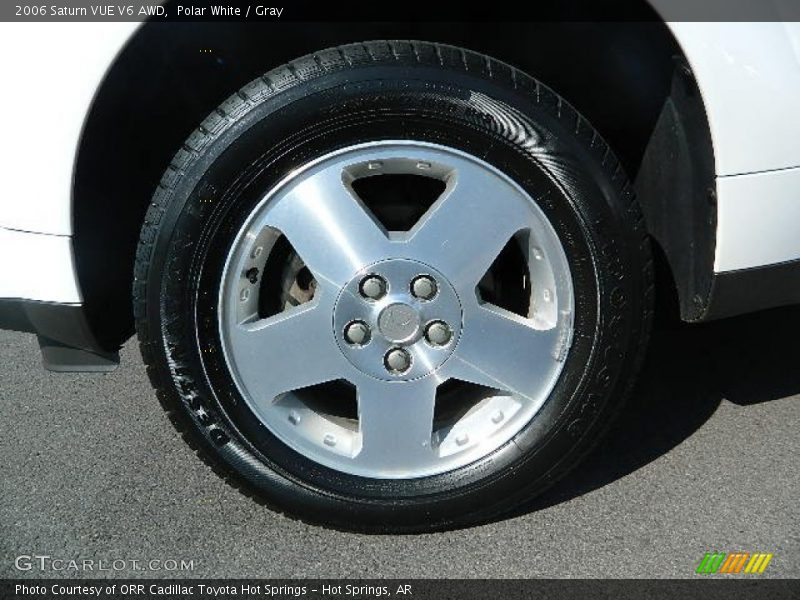 Polar White / Gray 2006 Saturn VUE V6 AWD