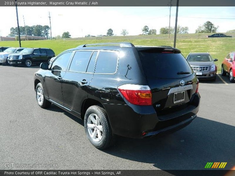 Magnetic Gray Metallic / Ash 2010 Toyota Highlander