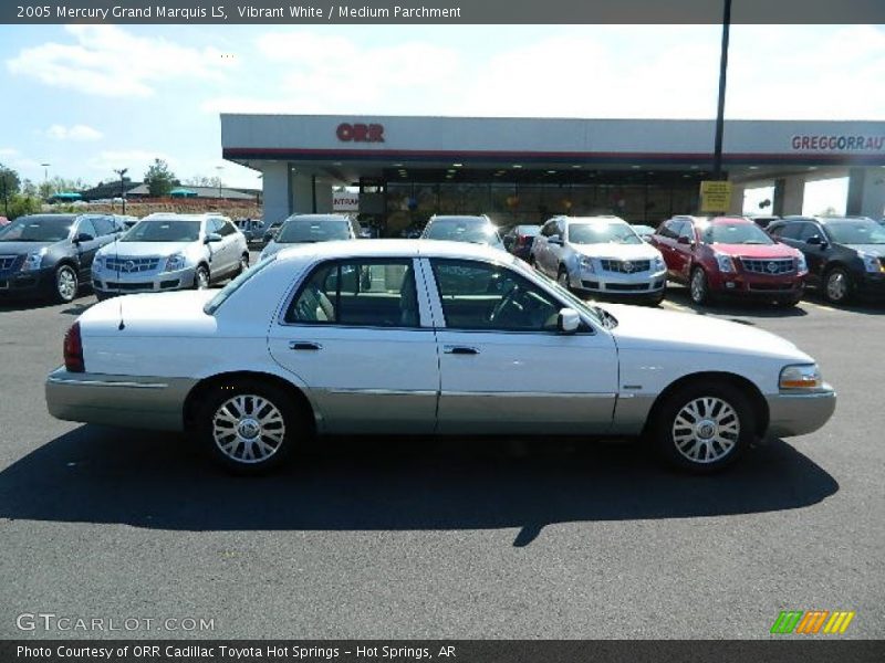 Vibrant White / Medium Parchment 2005 Mercury Grand Marquis LS