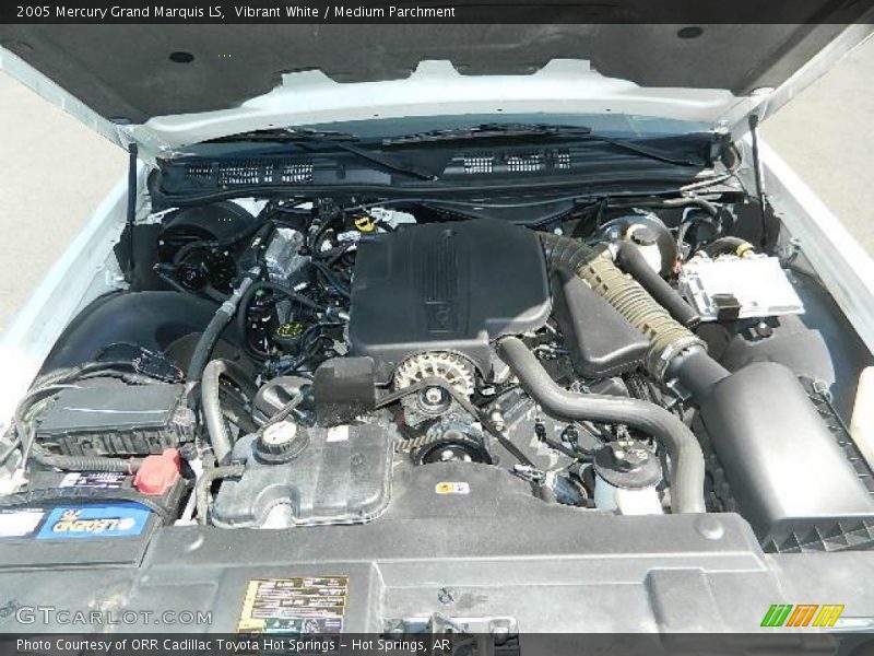 Vibrant White / Medium Parchment 2005 Mercury Grand Marquis LS