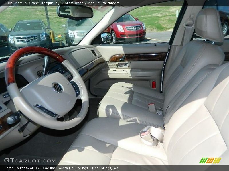 Vibrant White / Medium Parchment 2005 Mercury Grand Marquis LS