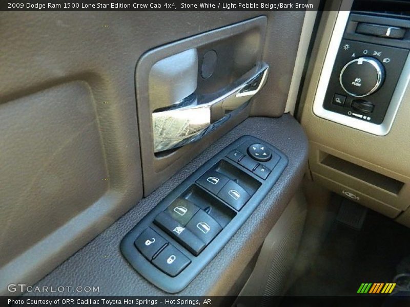 Stone White / Light Pebble Beige/Bark Brown 2009 Dodge Ram 1500 Lone Star Edition Crew Cab 4x4