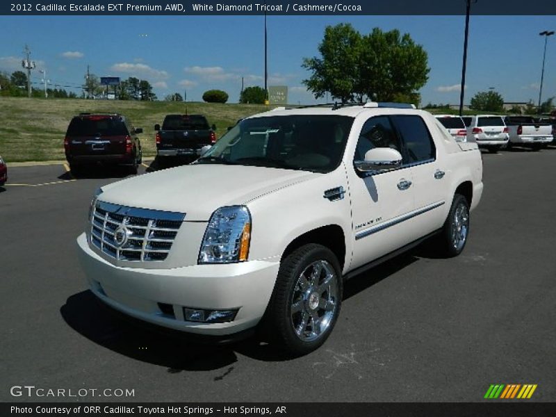Front 3/4 View of 2012 Escalade EXT Premium AWD