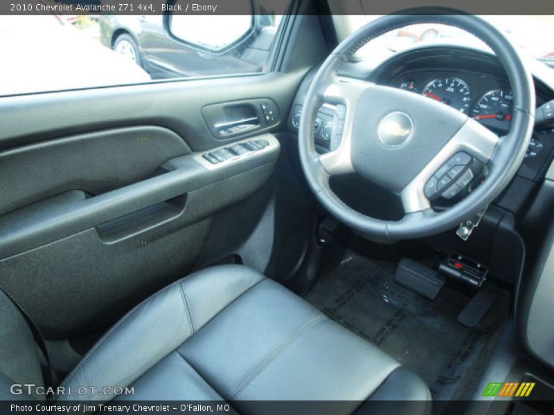 Black / Ebony 2010 Chevrolet Avalanche Z71 4x4