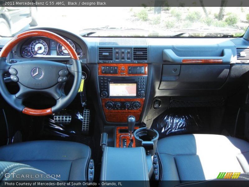 Dashboard of 2011 G 55 AMG