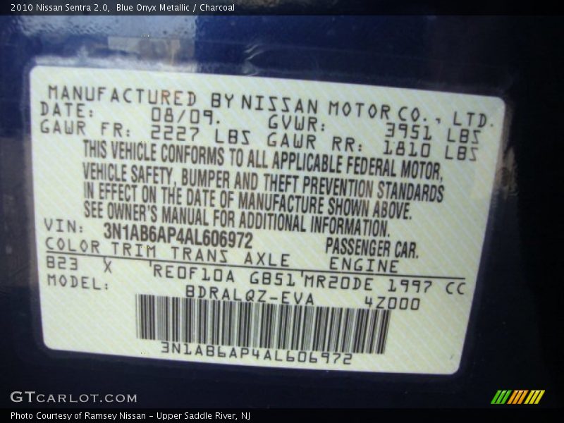 Blue Onyx Metallic / Charcoal 2010 Nissan Sentra 2.0
