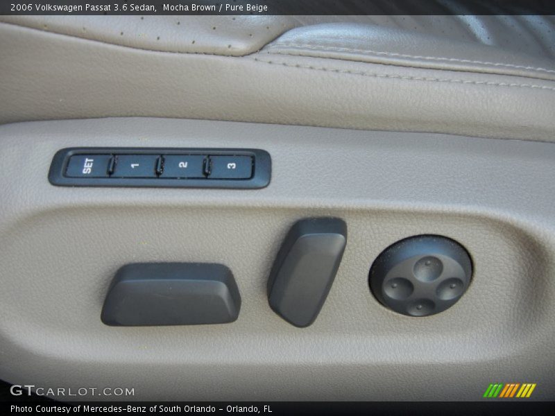 Front Seat of 2006 Passat 3.6 Sedan