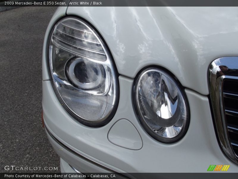 Arctic White / Black 2009 Mercedes-Benz E 350 Sedan