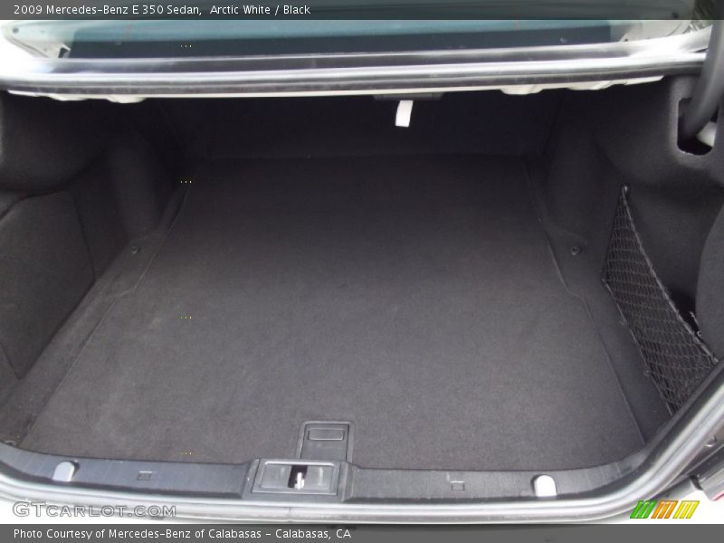 Arctic White / Black 2009 Mercedes-Benz E 350 Sedan