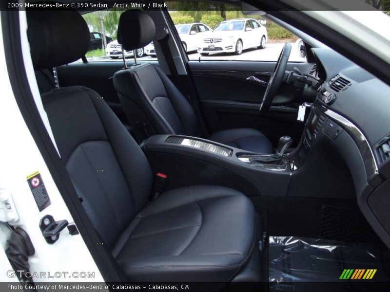 Arctic White / Black 2009 Mercedes-Benz E 350 Sedan