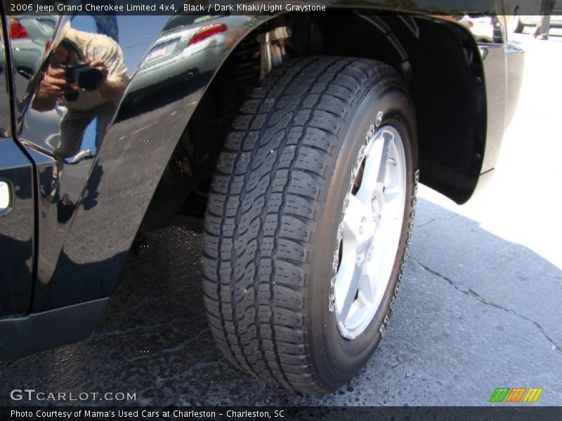 Black / Dark Khaki/Light Graystone 2006 Jeep Grand Cherokee Limited 4x4