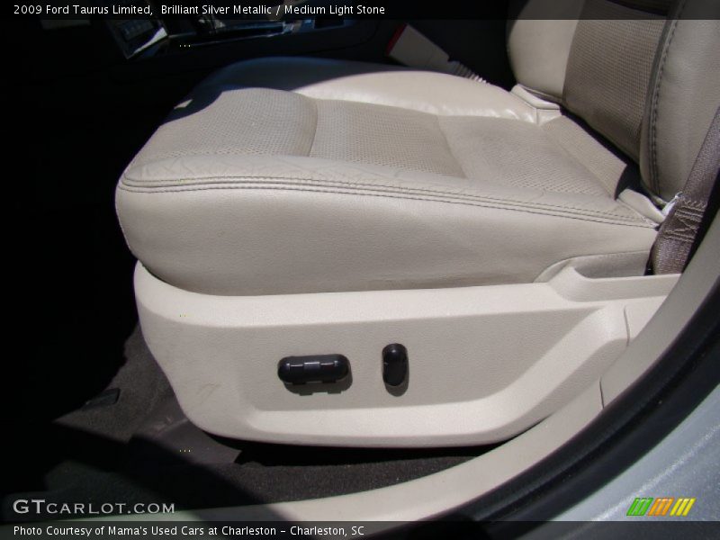Brilliant Silver Metallic / Medium Light Stone 2009 Ford Taurus Limited