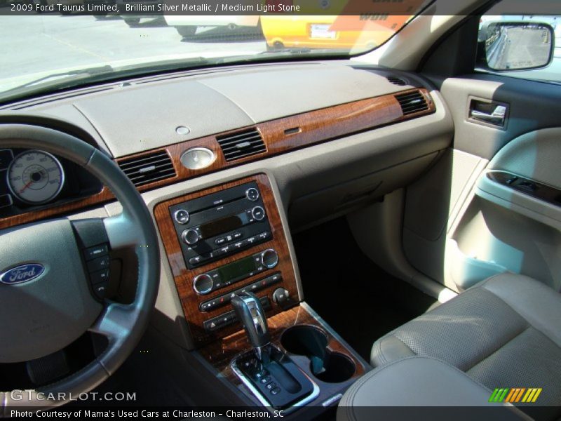 Brilliant Silver Metallic / Medium Light Stone 2009 Ford Taurus Limited