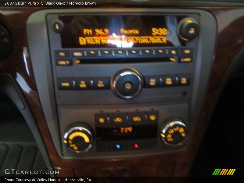 Black Onyx / Morocco Brown 2007 Saturn Aura XR
