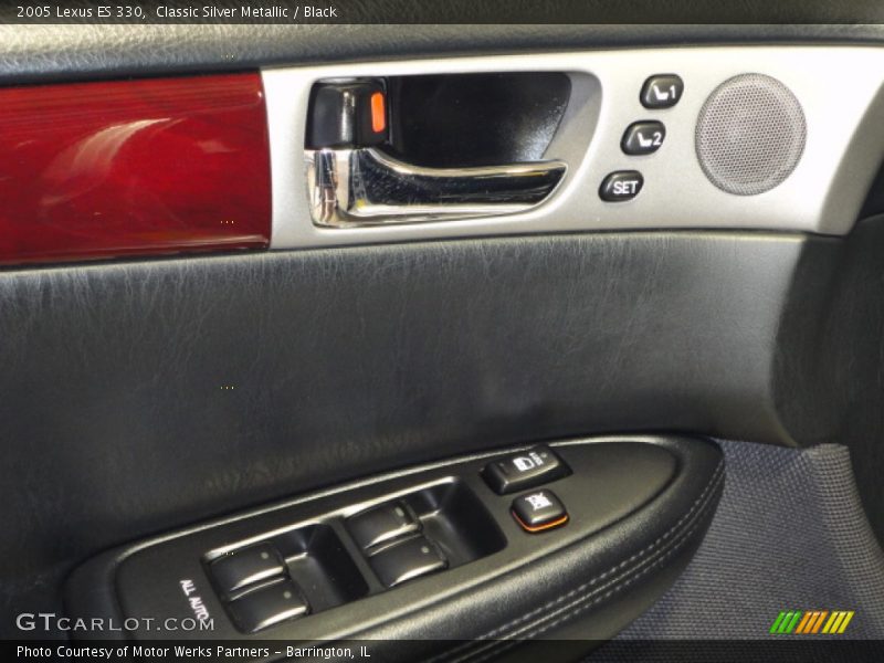 Classic Silver Metallic / Black 2005 Lexus ES 330