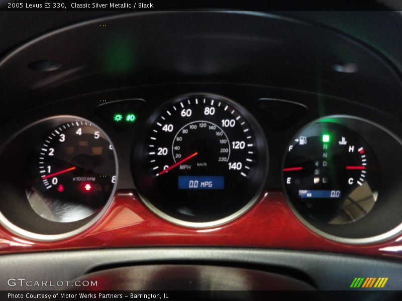 Classic Silver Metallic / Black 2005 Lexus ES 330