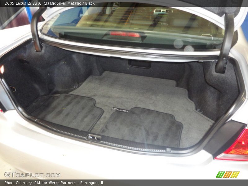 Classic Silver Metallic / Black 2005 Lexus ES 330