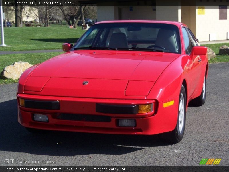 Guards Red / Beige 1987 Porsche 944