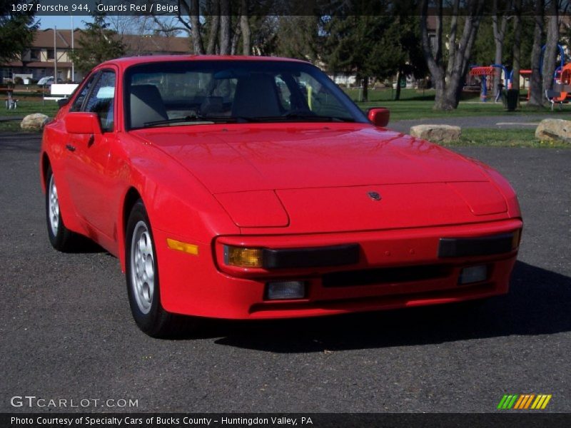 Guards Red / Beige 1987 Porsche 944