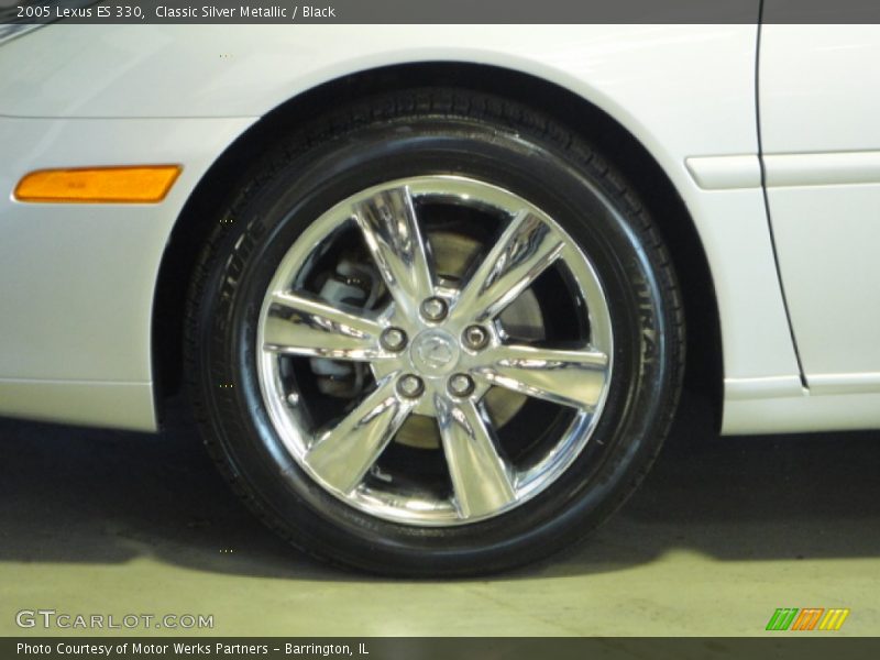 Classic Silver Metallic / Black 2005 Lexus ES 330