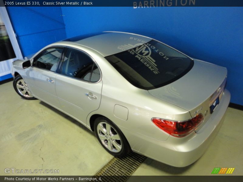 Classic Silver Metallic / Black 2005 Lexus ES 330