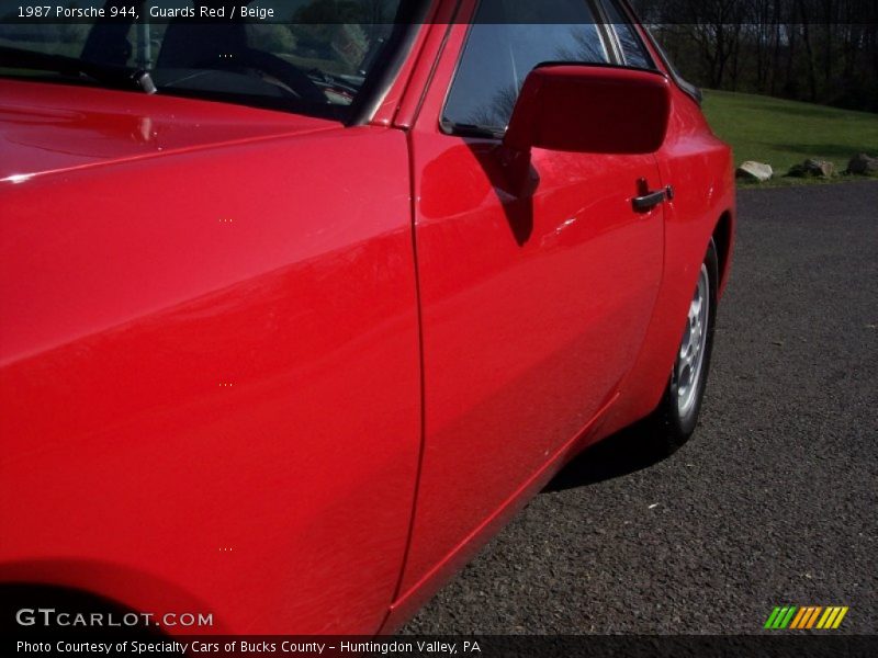 Guards Red / Beige 1987 Porsche 944