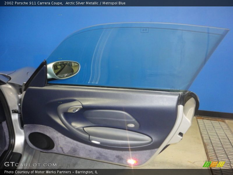 Door Panel of 2002 911 Carrera Coupe