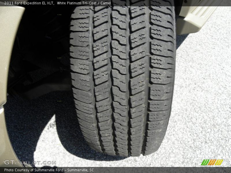 White Platinum Tri-Coat / Camel 2011 Ford Expedition EL XLT