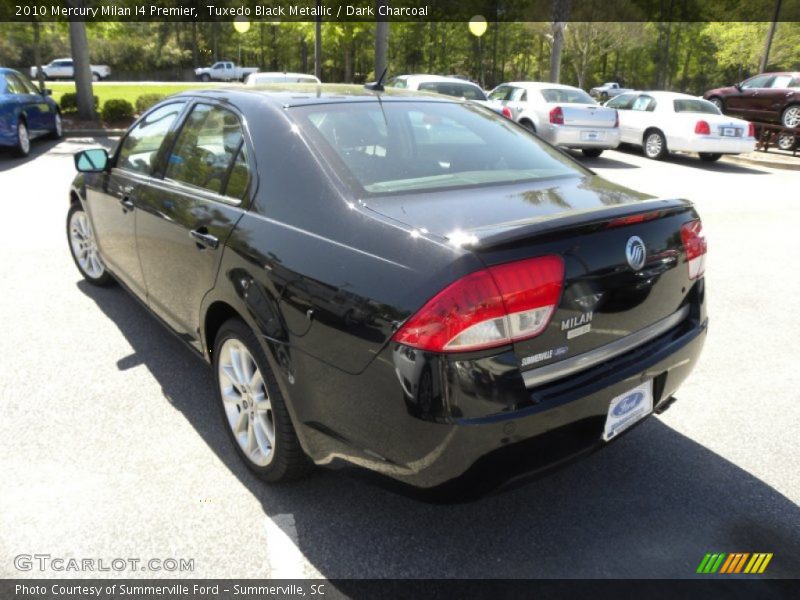 Tuxedo Black Metallic / Dark Charcoal 2010 Mercury Milan I4 Premier