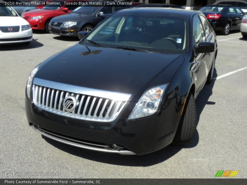Tuxedo Black Metallic / Dark Charcoal 2010 Mercury Milan I4 Premier