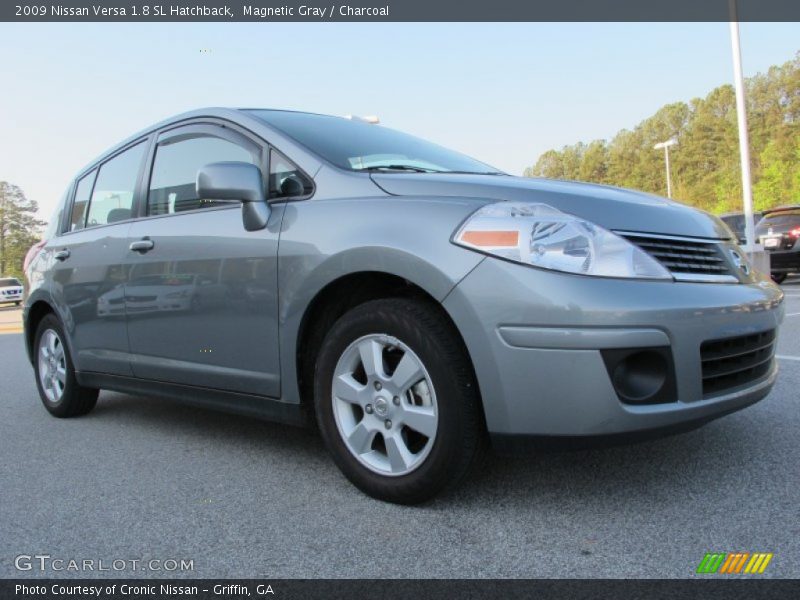 Magnetic Gray / Charcoal 2009 Nissan Versa 1.8 SL Hatchback