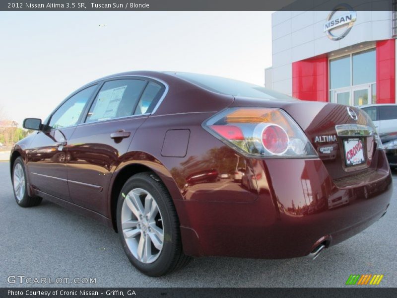 Tuscan Sun / Blonde 2012 Nissan Altima 3.5 SR